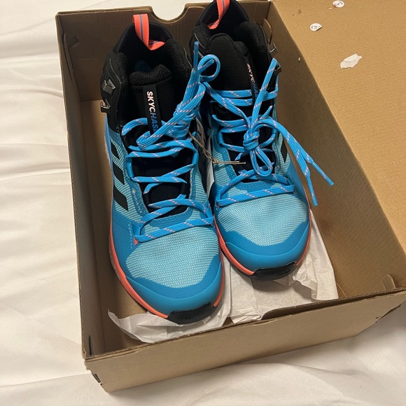 Adidas Terrex Skychaser 2 Blue and Black Shoes - Picture 11 of 12